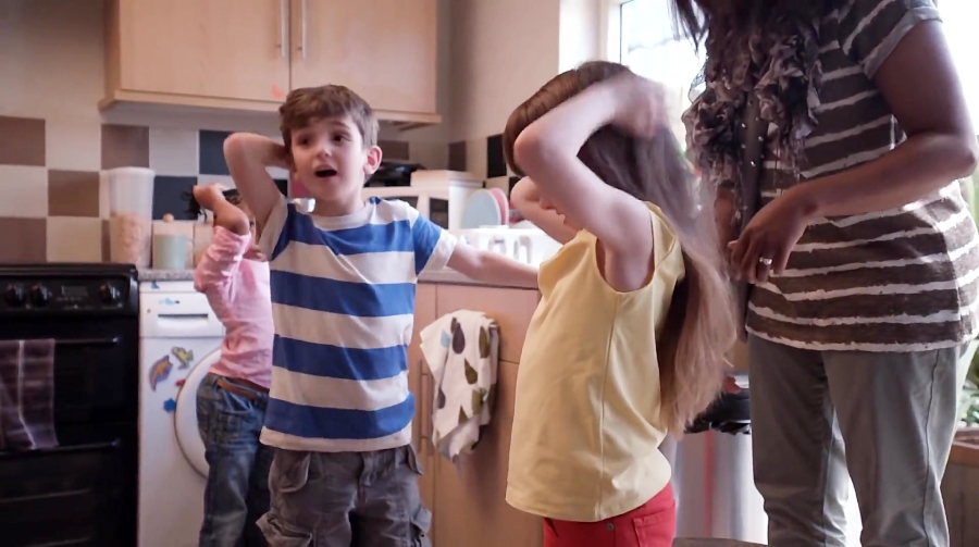 ماجراهای تاپسی و تیم - فصل 1 قسمت 17 - این داستان : خارش سر !